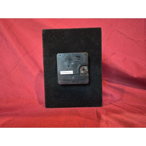 New (Other) Bulova Hinged Quartz Clock 3″x5″ Picture Frame - Picture 2 of 4